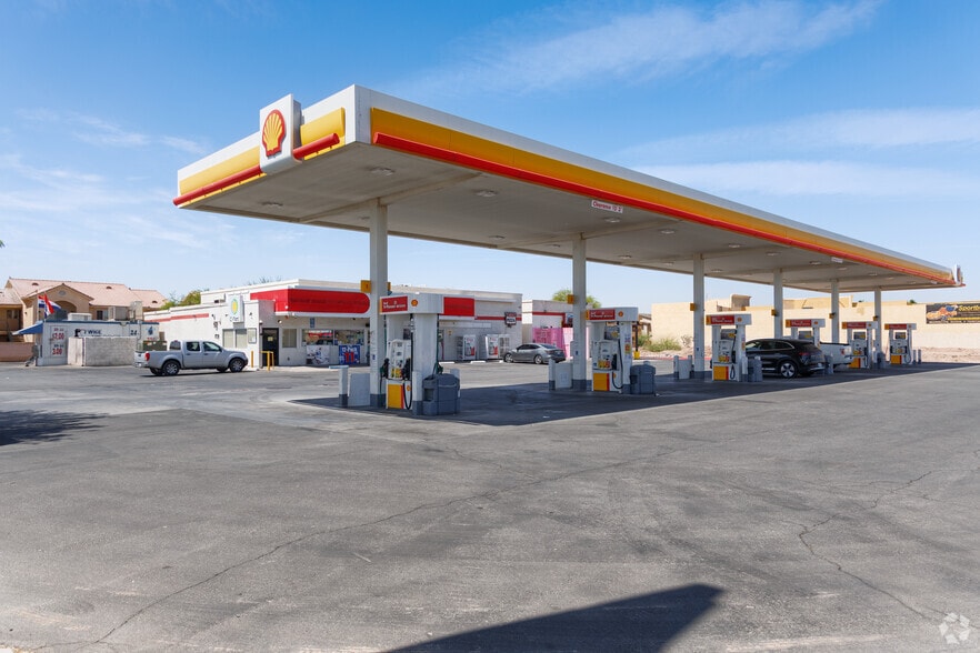 More Photos Of 1098 Cole Rd, Calexico Convenience Store For Sale