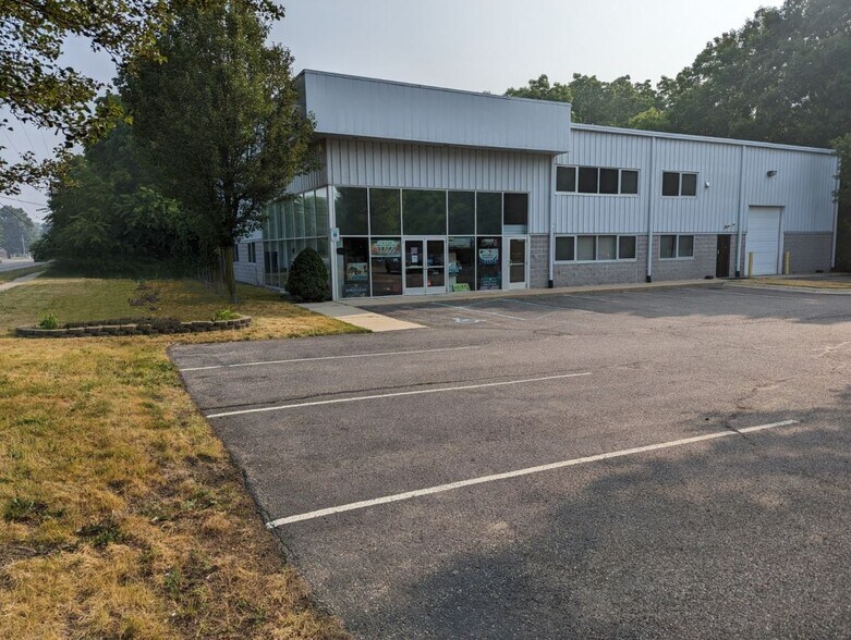 More Photos Of 9651 Portage Rd, Portage Service For Lease