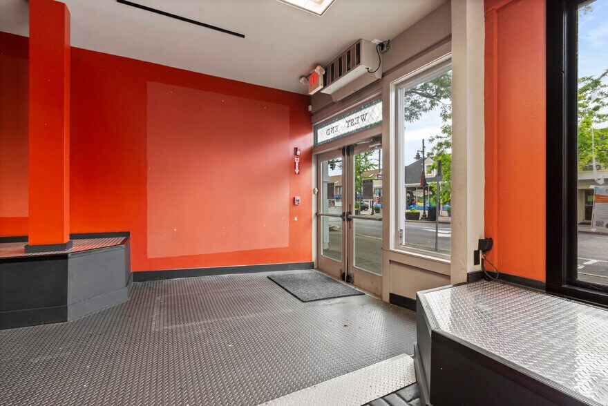 More Photos Of 615 Main St, Hyannis General Retail For Sale