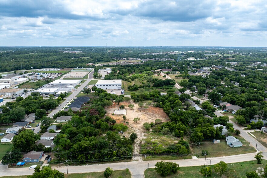 More Photos Of 1800 Logan St, Fort Worth Land For Sale