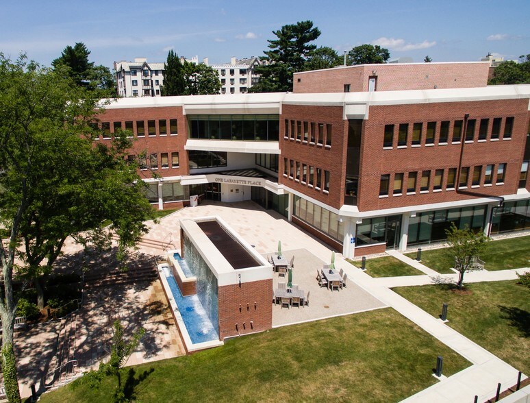 More Photos Of 1 Lafayette Pl, Greenwich Office For Lease