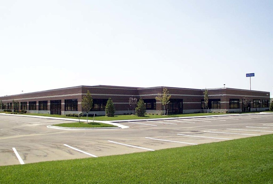 More Photos Of 48797 Alpha Dr, Wixom Office For Sale