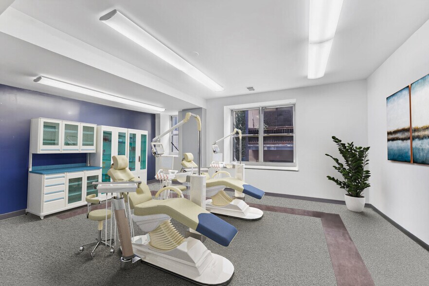 More Photos Of 2370 Champlain St NW, Washington Office For Sale