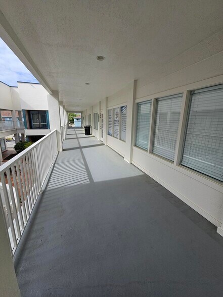 More Photos Of 218-384 Wilshire Blvd, Casselberry Office For Lease