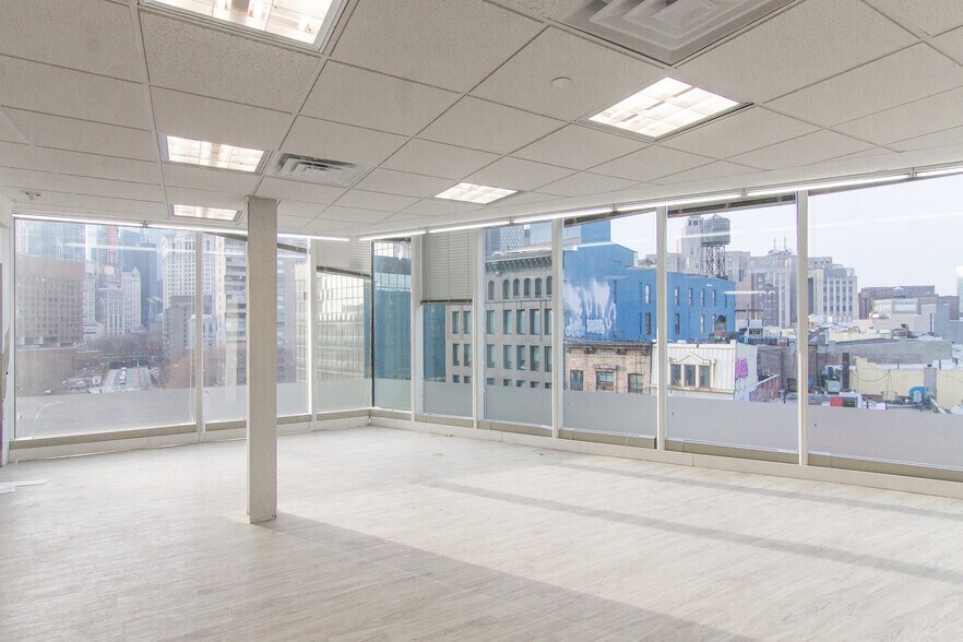 More Photos Of 17 Chatham Sq, New York Loft Creative Space For Lease