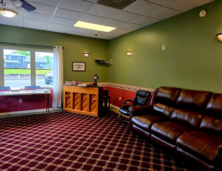 More Photos Of 98 Foundry St, Punxsutawney Assisted Living For Sale