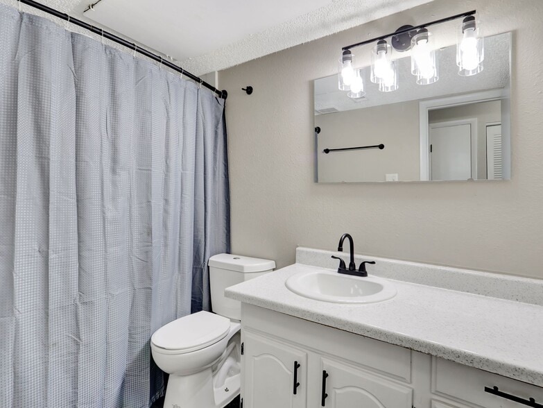 More Photos Of 605 Higdon Ferry Rd, Hot Springs Apartments For Sale