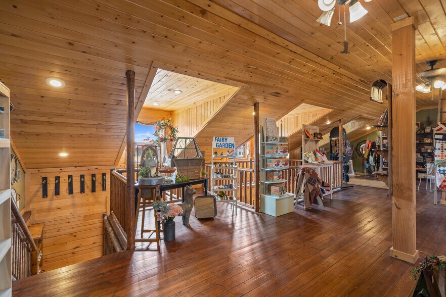 More Photos Of 280 W 500 S, Fillmore Storefront Retail Office For Sale