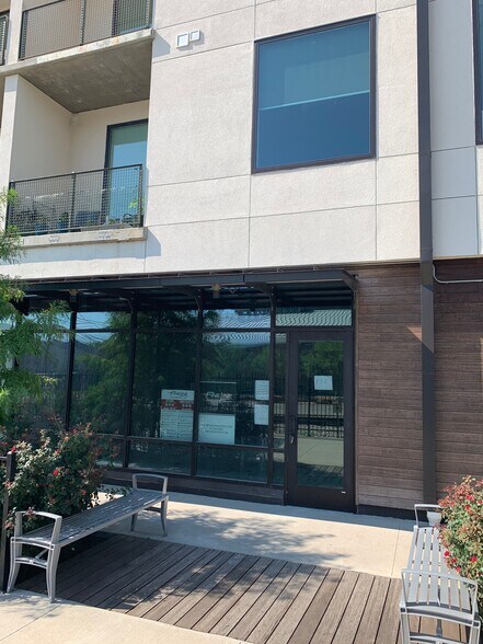 More Photos Of 1800 E 4th St, Austin Apartments For Sale