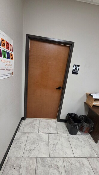 More Photos Of 3900 TX-158, Midland Loft Creative Space For Sale