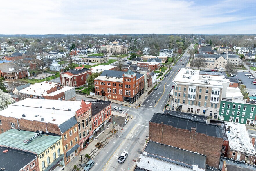 More Photos Of 101 S Main St, Winchester Restaurant For Lease