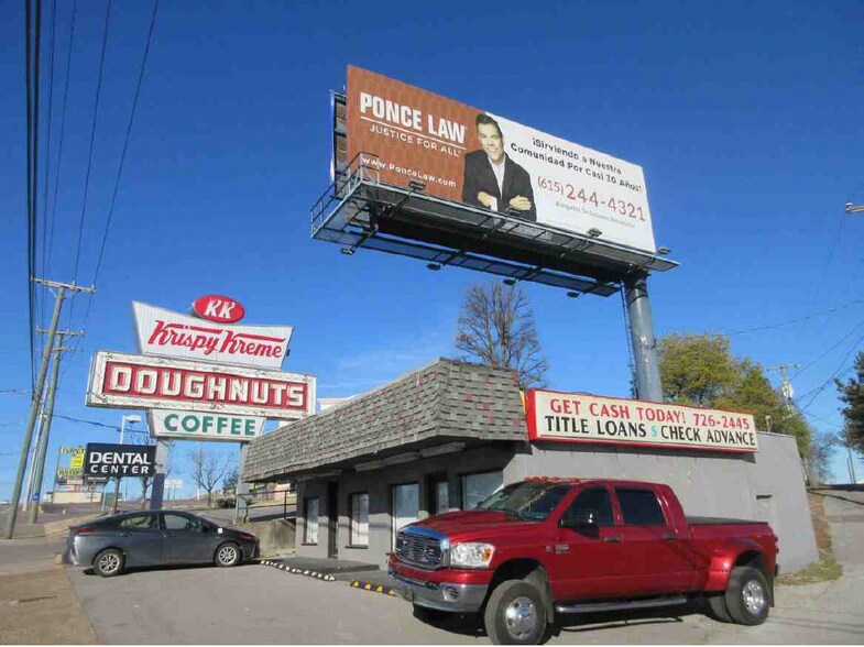 More Photos Of 404 W Thompson Ln, Nashville Freestanding For Sale