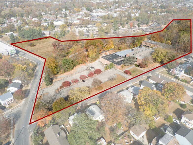 More Photos Of 500 S Ridgeway Ave, Glenolden Research And Development For Sale