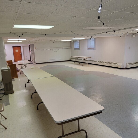 More Photos Of 2100 Kentucky Ave, Fort Wayne Religious Facility For Sale