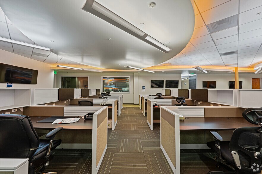 More Photos Of 3810 Durbin St, Irwindale Office For Sale