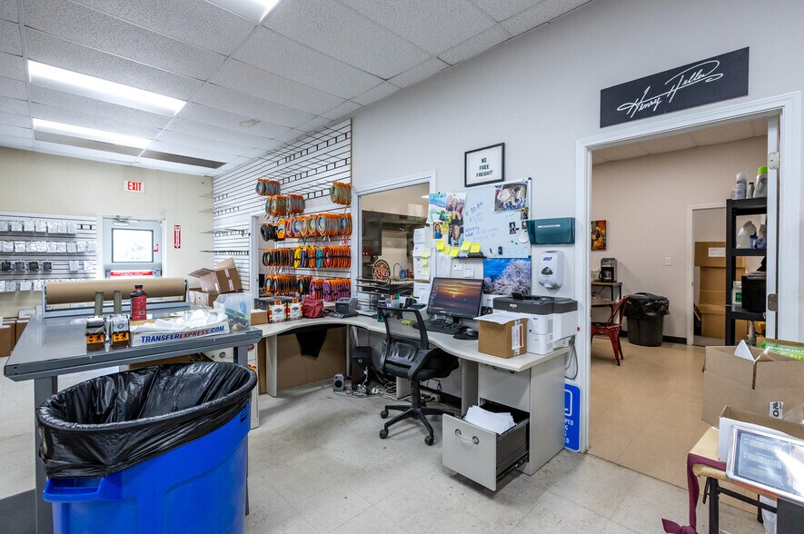 More Photos Of 3893 W State Road 47, Sheridan Light Manufacturing For Sale