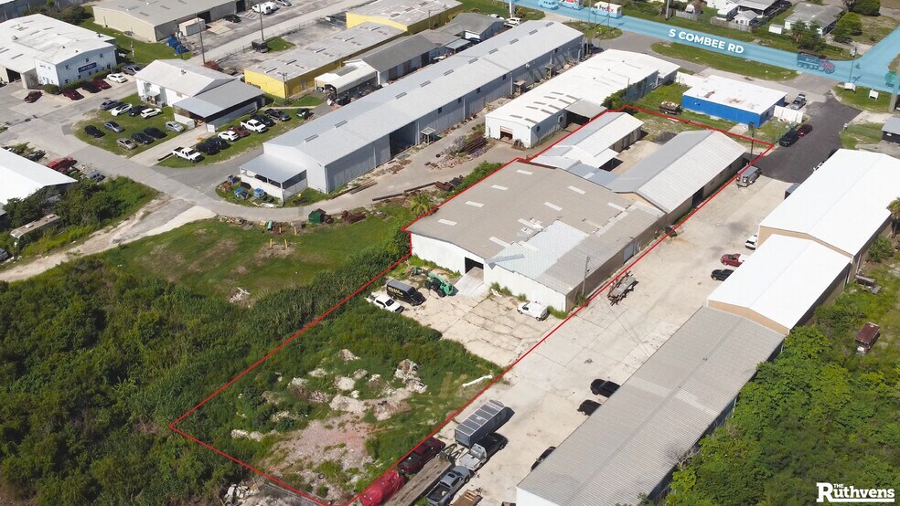 More Photos Of 1714 S Combee Rd, Lakeland Manufacturing For Lease
