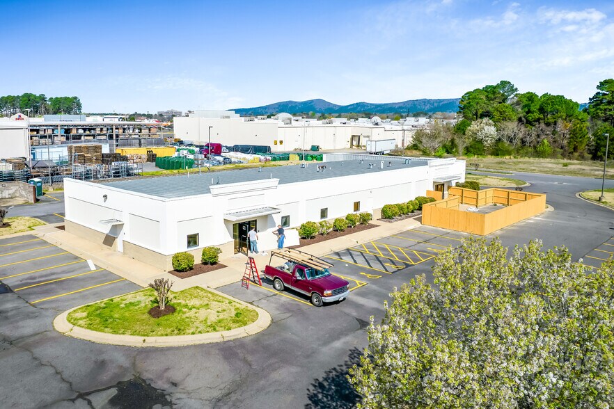 More Photos Of 154 Cornerstone Ln, Hot Springs Medical For Lease