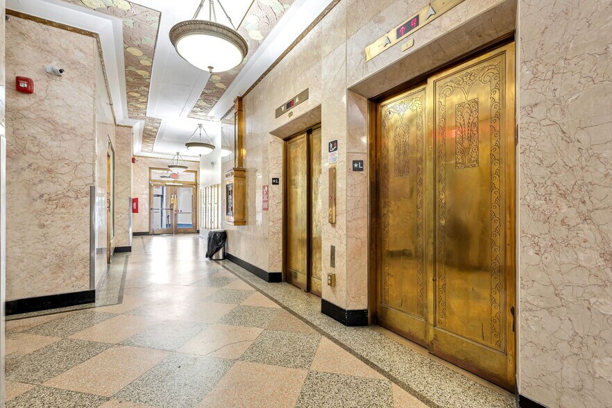 More Photos Of 313 State St, Perth Amboy Office Residential For Lease