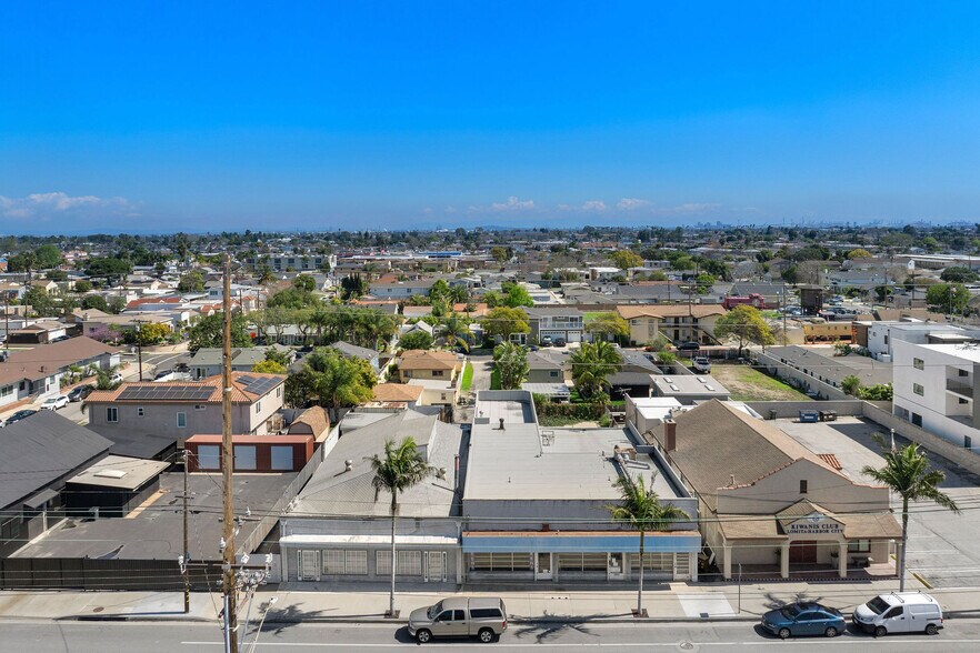 More Photos Of 24816-24820 Narbonne Ave, Lomita Storefront For Sale