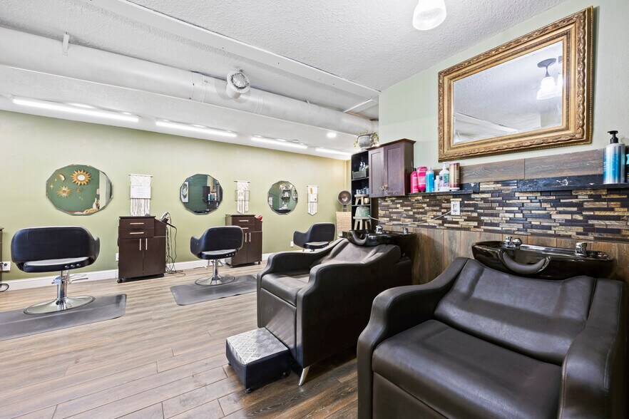 More Photos Of 203 Laurel St, Palatka Office For Sale