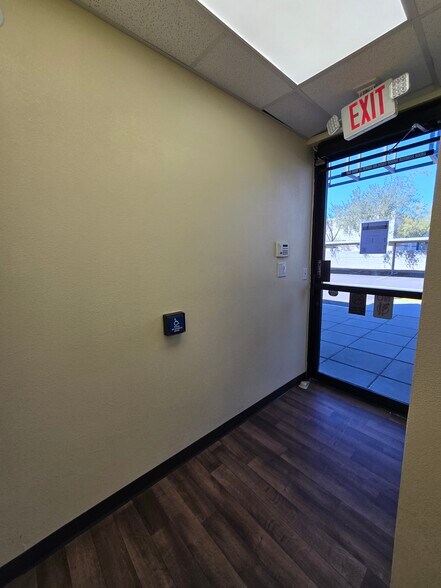 More Photos Of 6344 E Broadway Rd, Mesa Medical For Lease