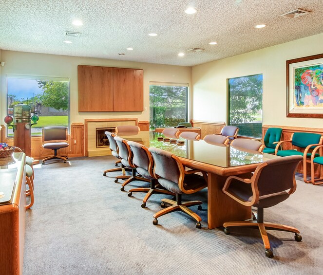 More Photos Of 1 Cadence Park Plz, Michigan City Coworking Space