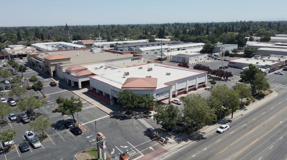 More Photos Of 4010 Manzanita Ave, Carmichael Drugstore For Sale