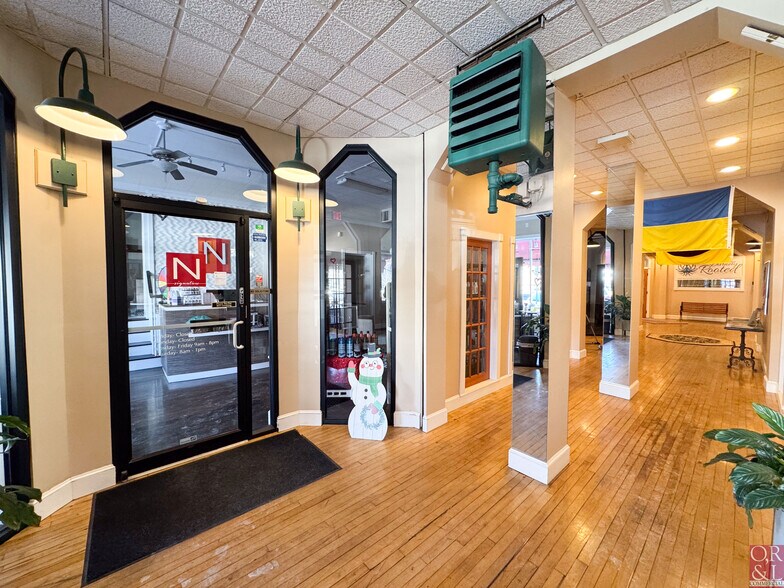 More Photos Of 33-39 N Main St, Wallingford Office For Lease