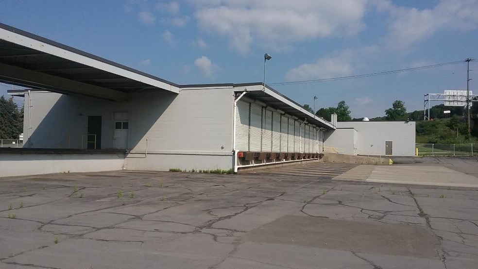 More Photos Of 364 Industrial Park Dr, Binghamton Truck Terminal For Lease