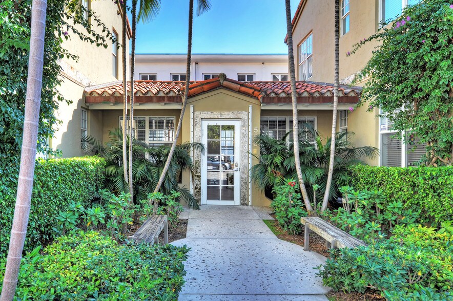 More Photos Of 530 11th St, Miami Beach Loft Creative Space For Sale