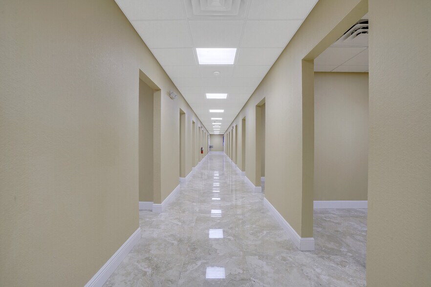 More Photos Of 2310 E Atlantic Blvd, Pompano Beach Office For Sale