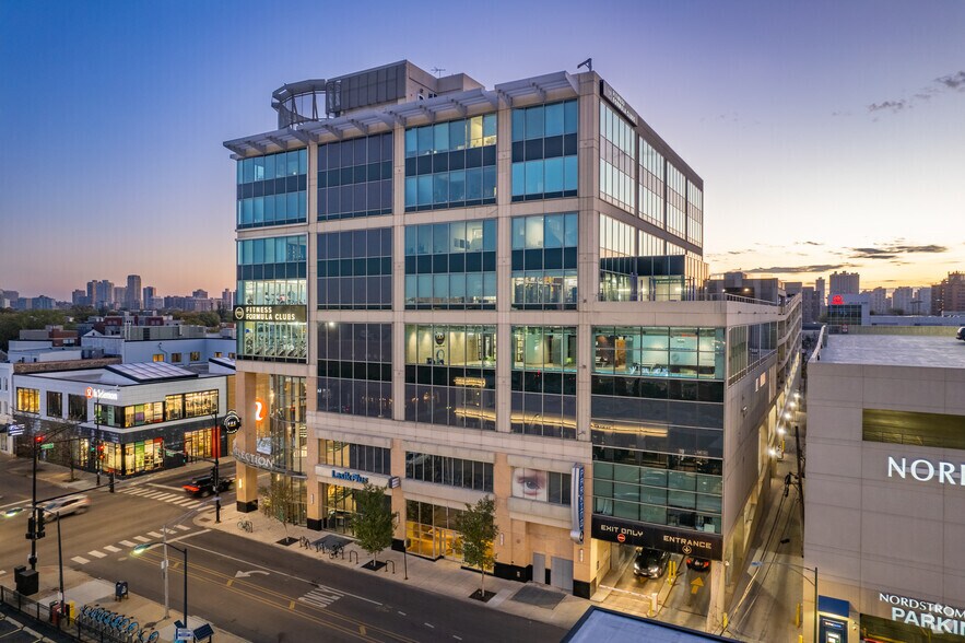 More Photos Of 915-939 W North Ave, Chicago Office For Sale