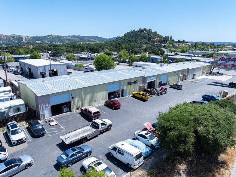 More Photos Of 8981 La Linia Ave, Atascadero Service For Sale