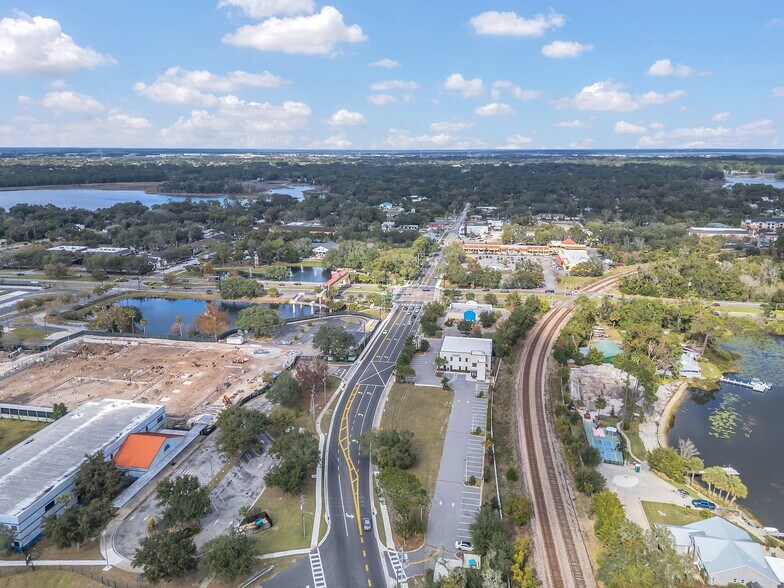 More Photos Of 131 S Country Club Rd, Lake Mary Office For Sale