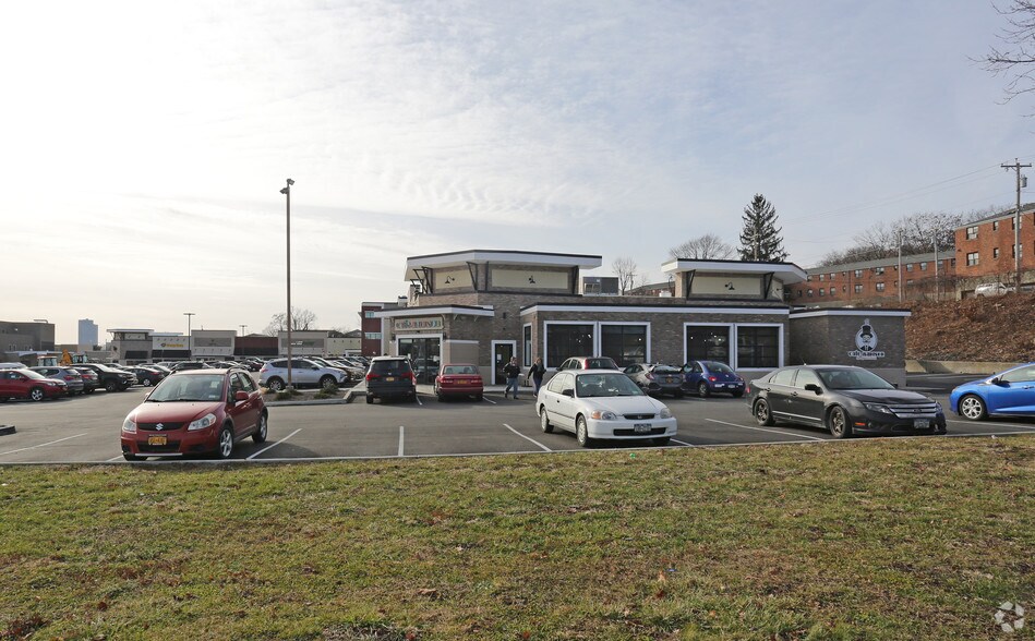 More Photos Of 350 Northern Blvd, Albany Office For Lease
