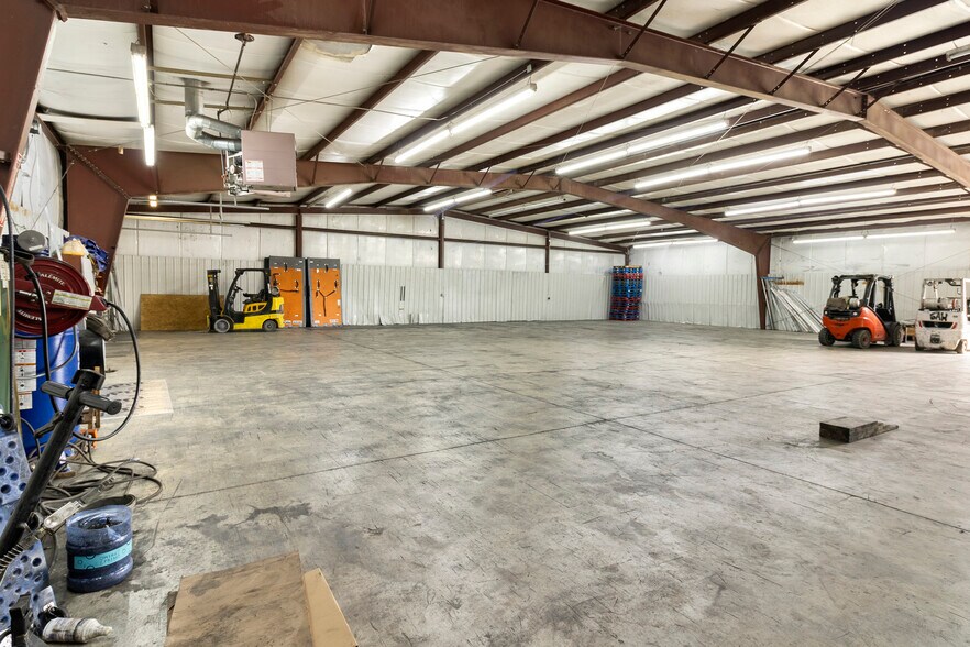 More Photos Of 4365 Gibson Dr, Tipp City Warehouse For Sale