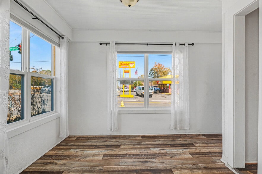 More Photos Of 1201 Cassat Ave, Jacksonville Medical For Sale