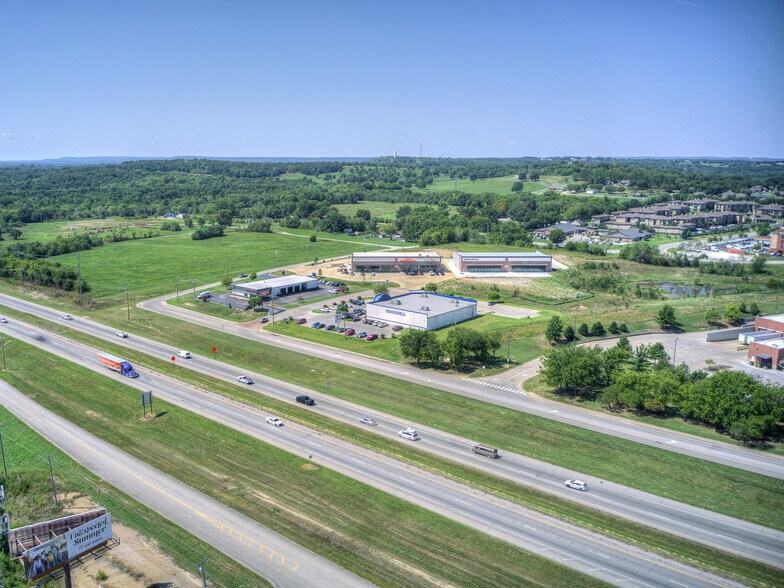 More Photos Of 548 W 125th Pl S, Glenpool Storefront Retail Office For Lease