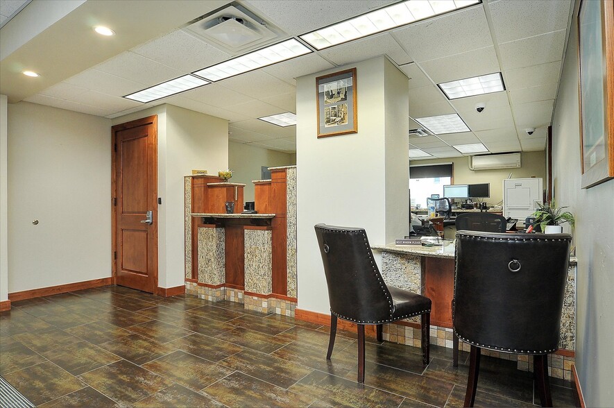 More Photos Of 130 W 2nd St, Salida Medical For Sale