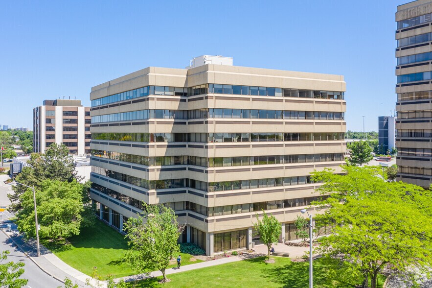 More Photos Of 515 Consumers Rd, Toronto Office For Sale