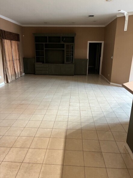 More Photos Of 200 CR 180, Leander Office For Lease