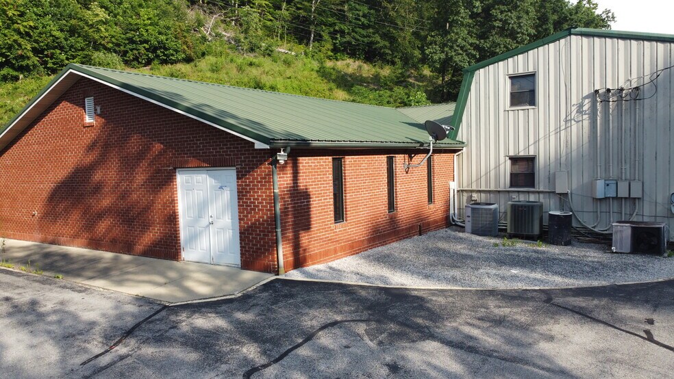 More Photos Of 4750 S Ky Route 321, Hagerhill Medical For Sale