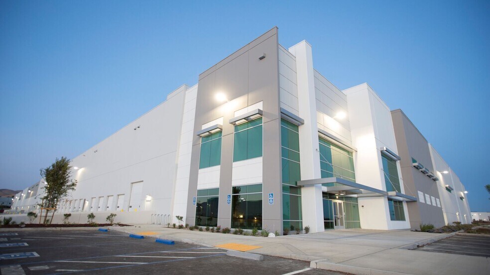 More Photos Of 6389 Hopkins Rd, Tracy Unknown For Lease