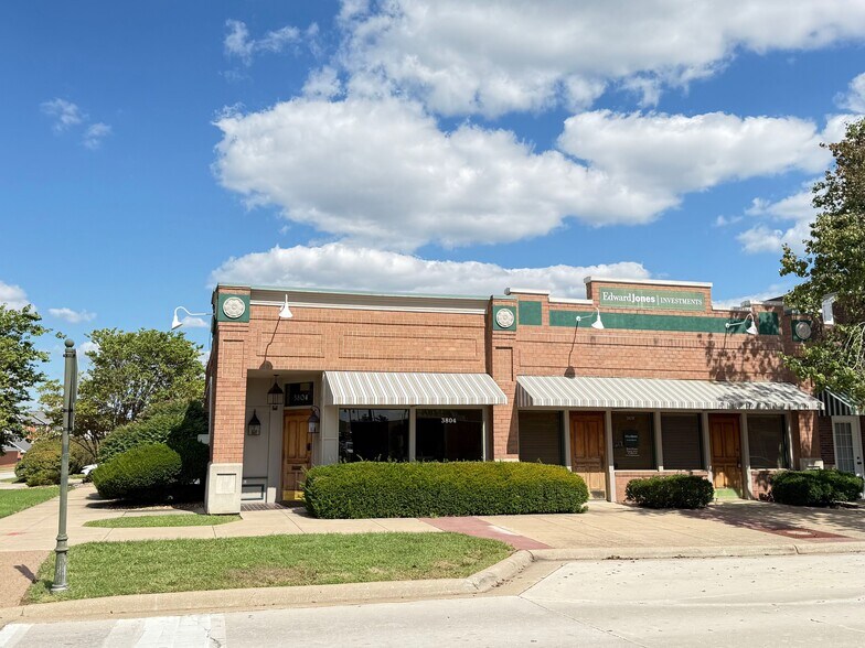 More Photos Of 3804-3814 S Cox Ave, Springfield Office For Lease