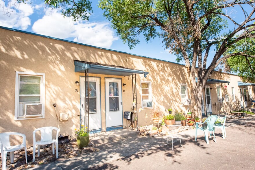 More Photos Of 2631 W Pikes Peak Ave, Colorado Springs Apartments For Sale