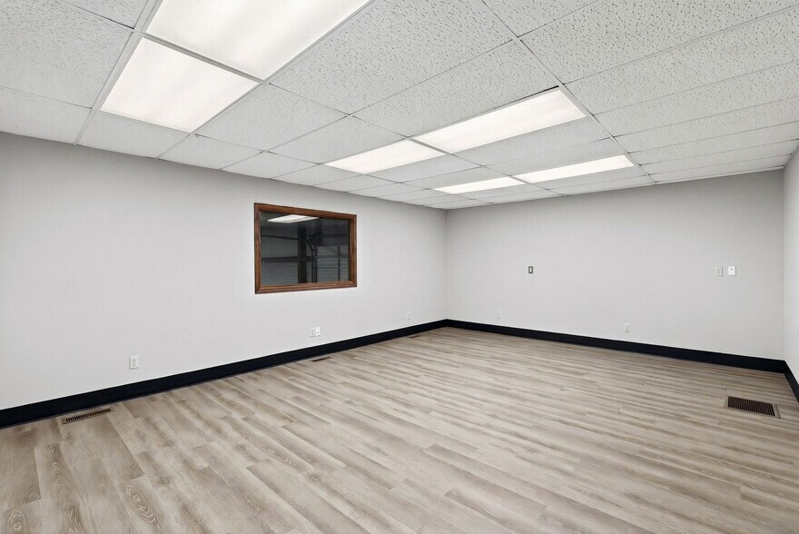 More Photos Of 725 Bryant Rd, Spartanburg Manufacturing For Sale