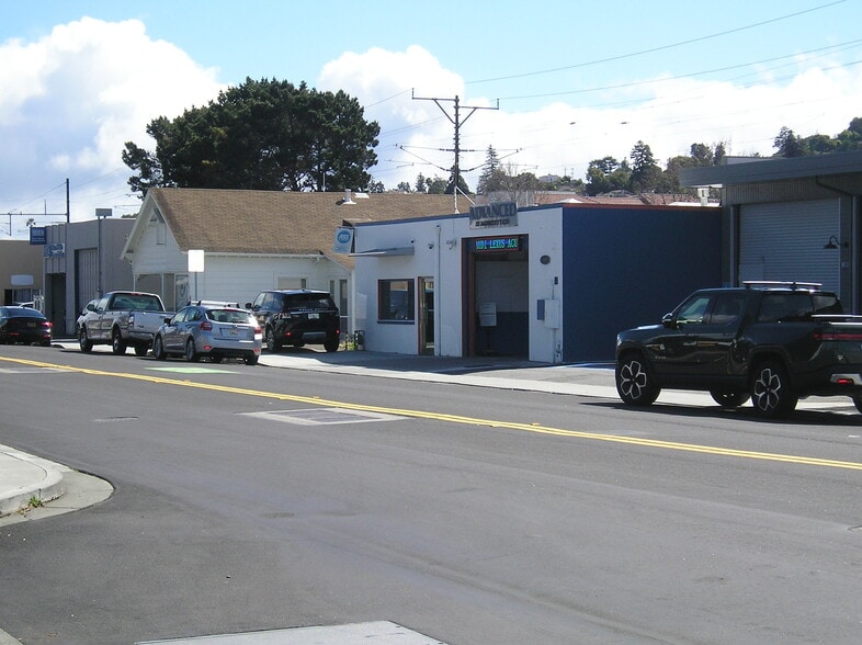 More Photos Of 1080 Old County Rd, Belmont Auto Repair For Sale