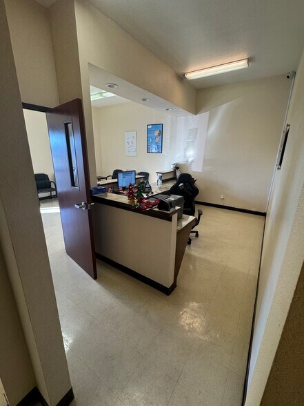 More Photos Of 2406 Monte Vista Ave, Turlock Unknown For Lease
