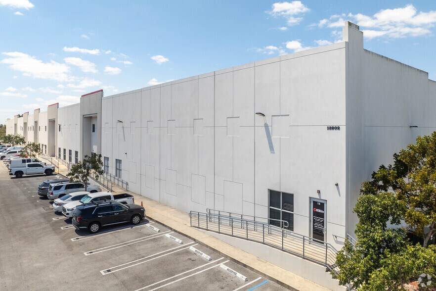 Primary Photo Of 13202 NW 107th Ave, Hialeah Gardens Warehouse For Sale